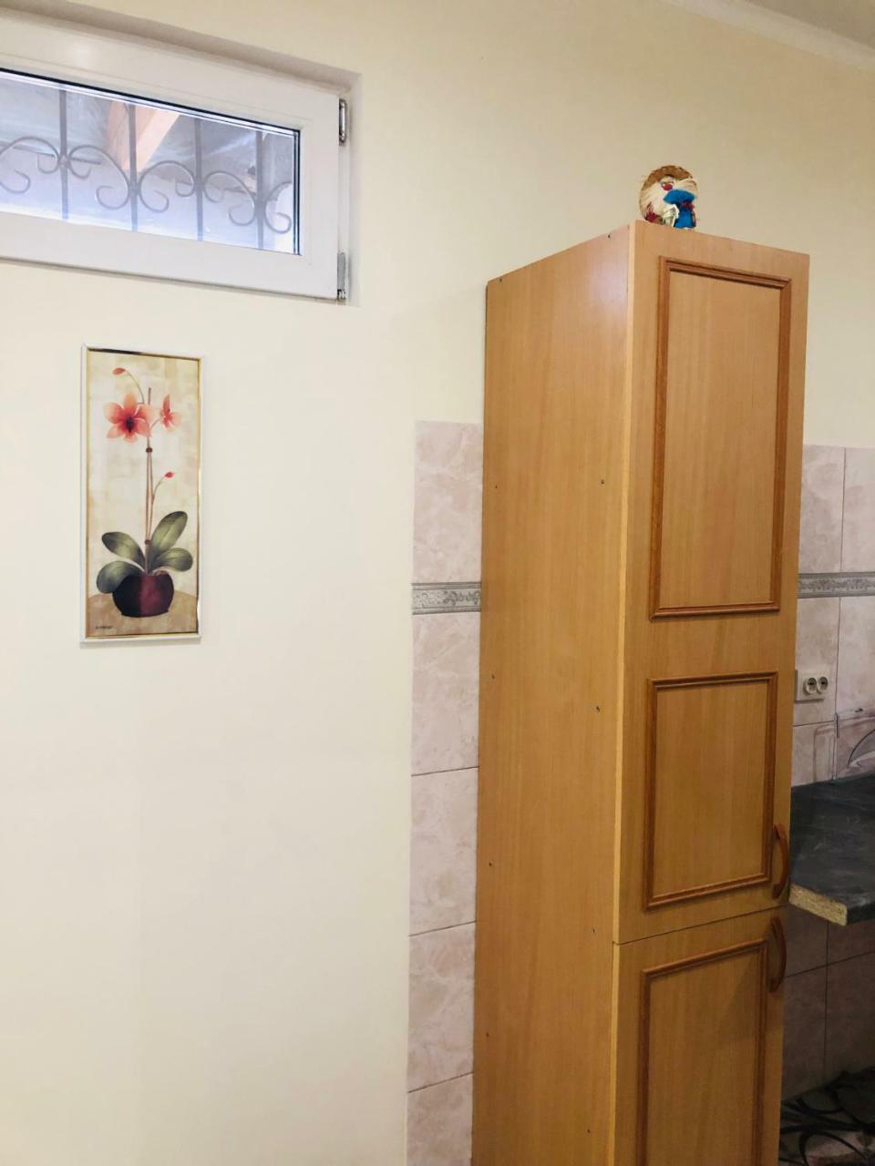 סוקהום Guest House Nadia מראה חיצוני תמונה
