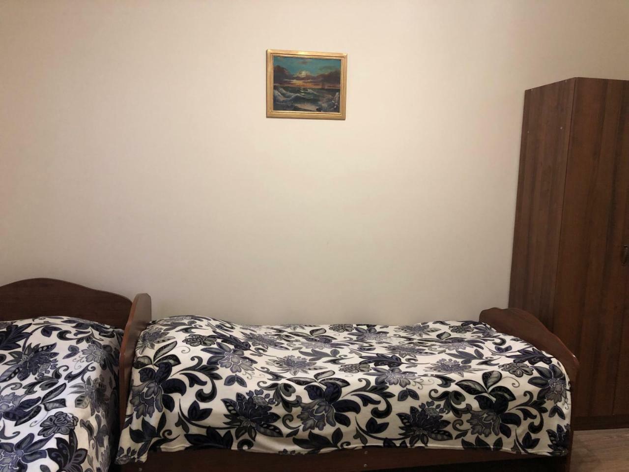 סוקהום Guest House Nadia מראה חיצוני תמונה