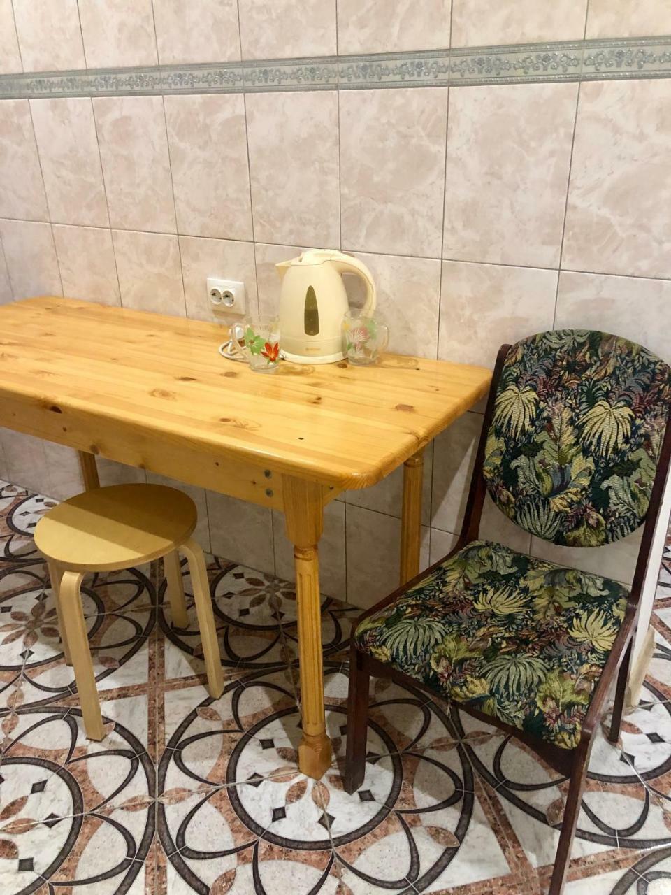 סוקהום Guest House Nadia מראה חיצוני תמונה